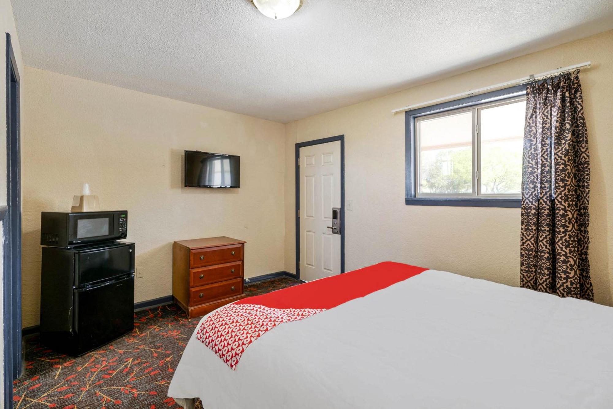 Oyo Hotel Luling Tx Downtown I-10/Us-90 Bagian luar foto