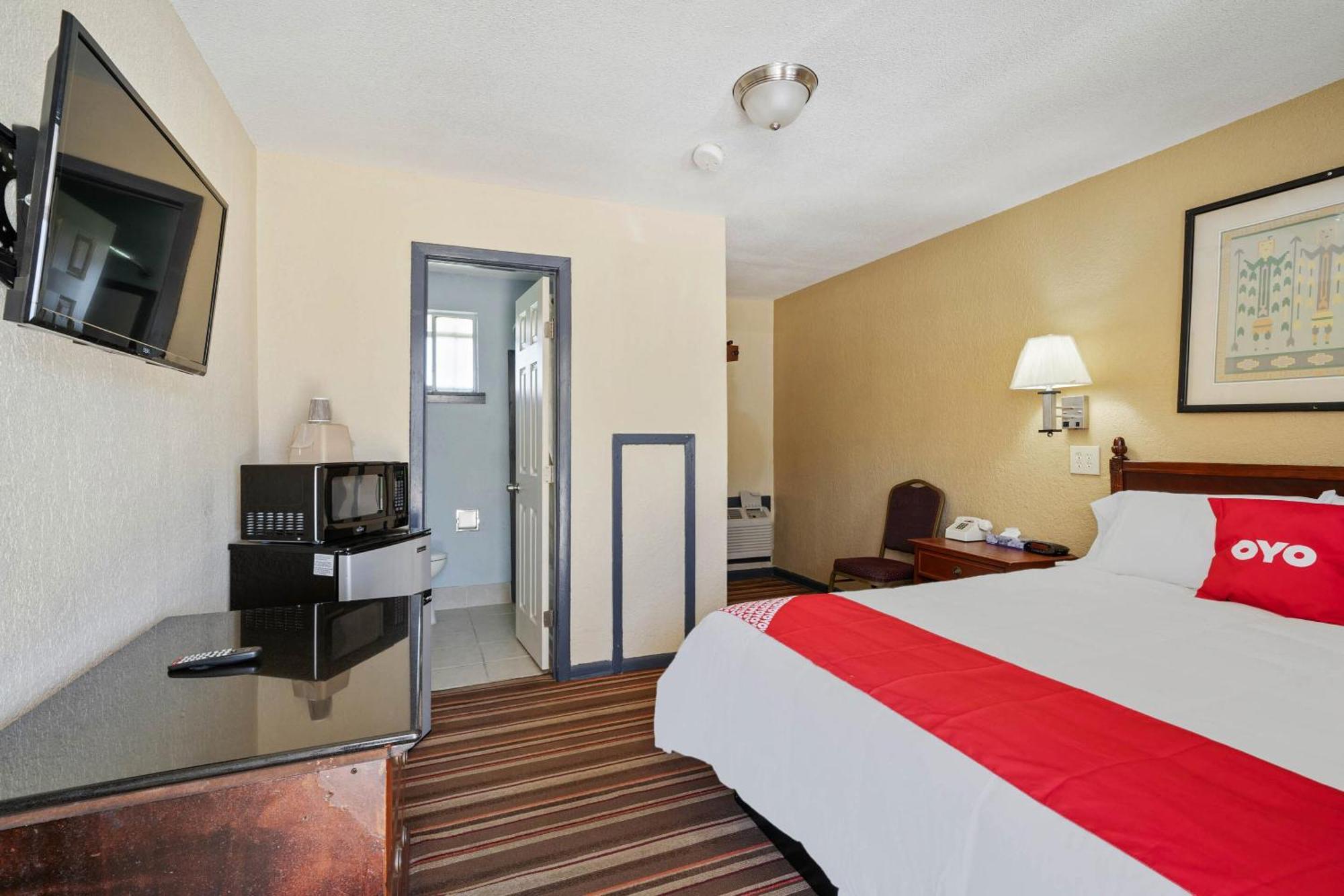 Oyo Hotel Luling Tx Downtown I-10/Us-90 Bagian luar foto